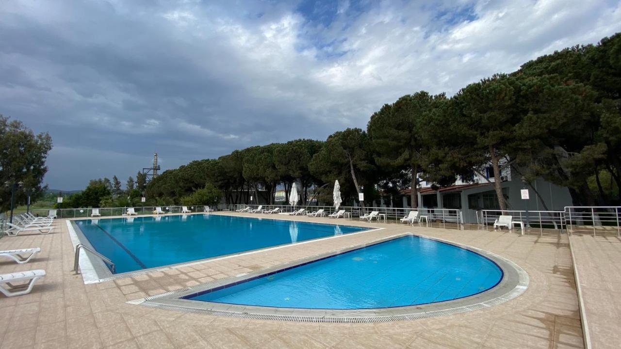 Sporkoey Hotel & Beach Club Darica  Luaran gambar