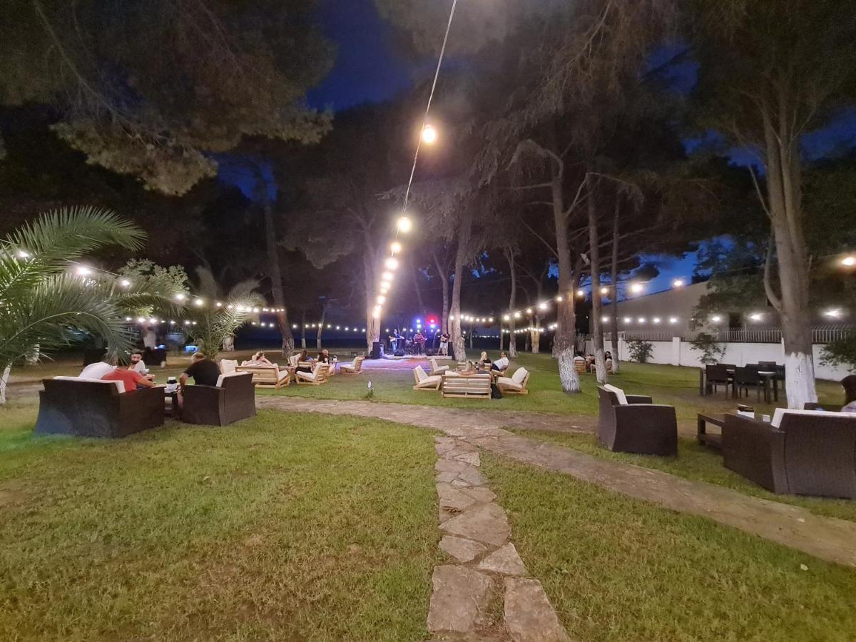 Sporkoey Hotel & Beach Club Darica  Luaran gambar